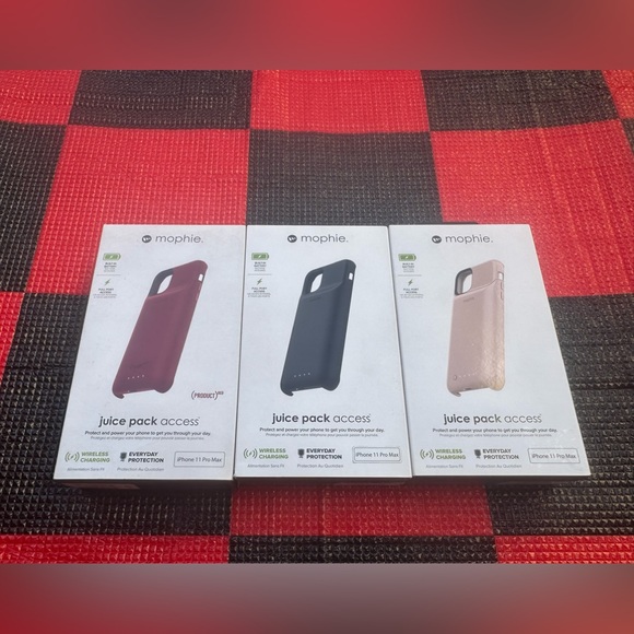 Lot of mophie Juice Pack Access for iPhone 11 PRO MAX NIB - Picture 1 of 3